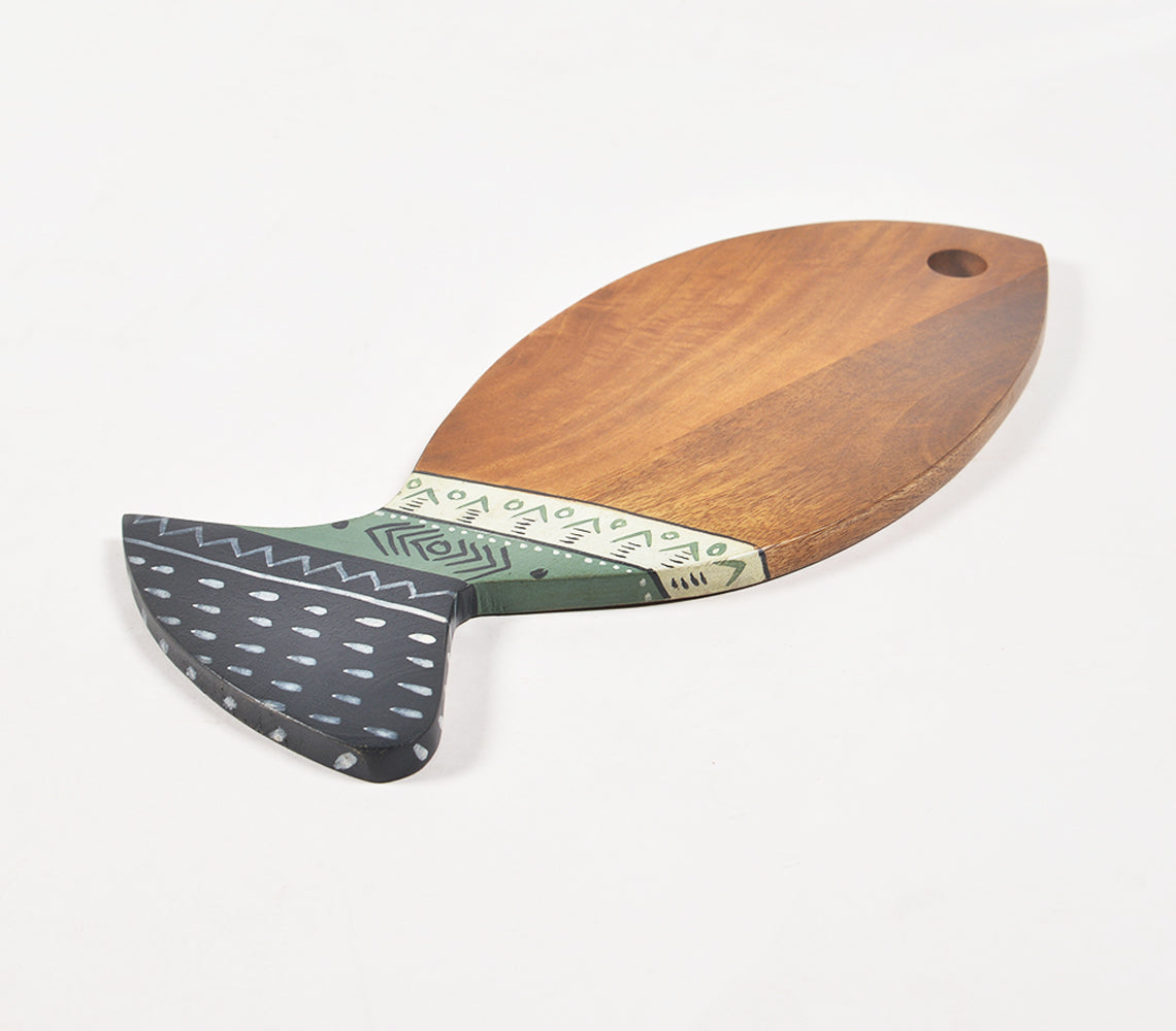 Weathered Landing's Mango Wood Fish Chopping Board. Shipping to Canada and US.