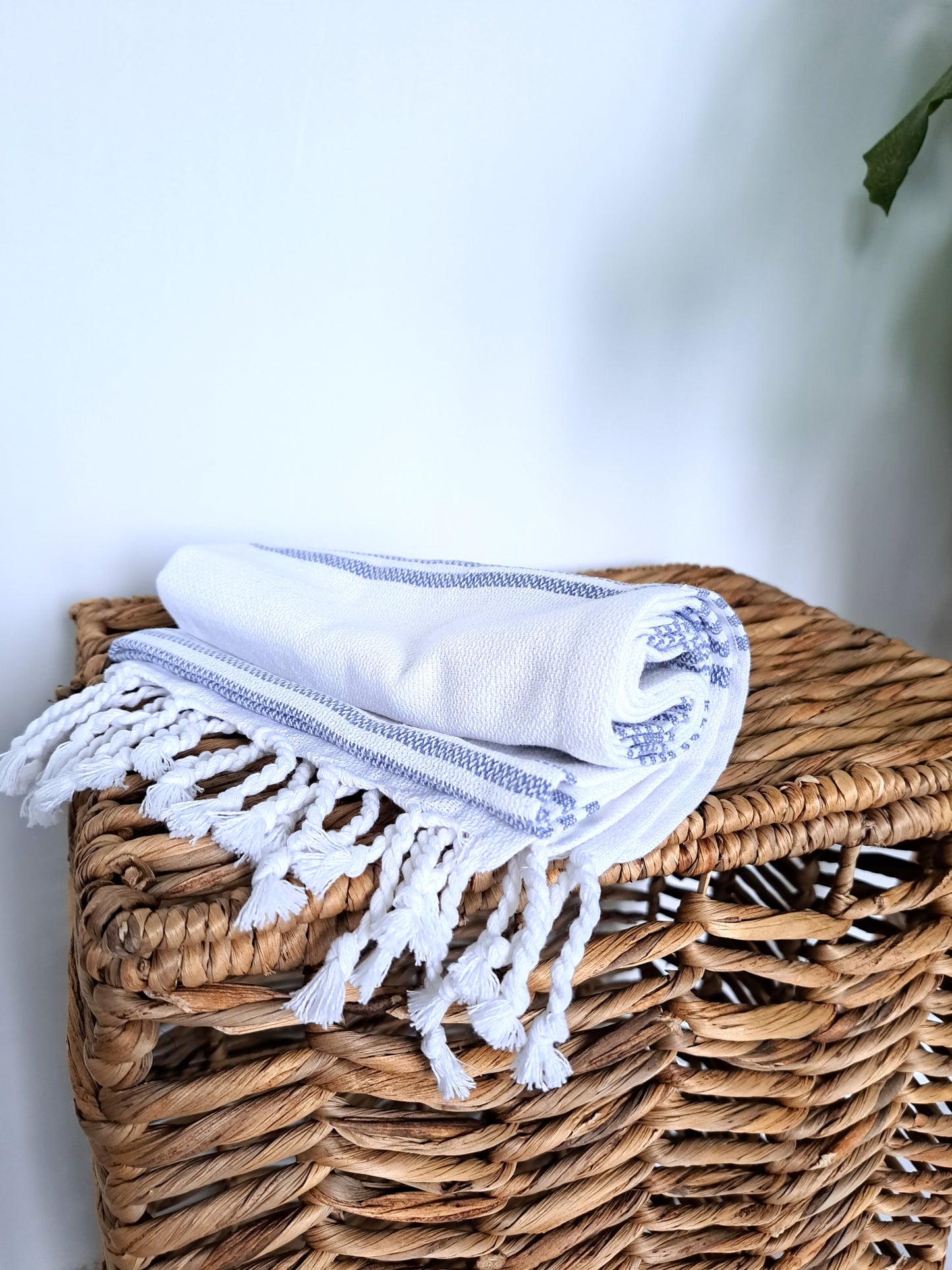 Striped Hand Towel (Blue)
