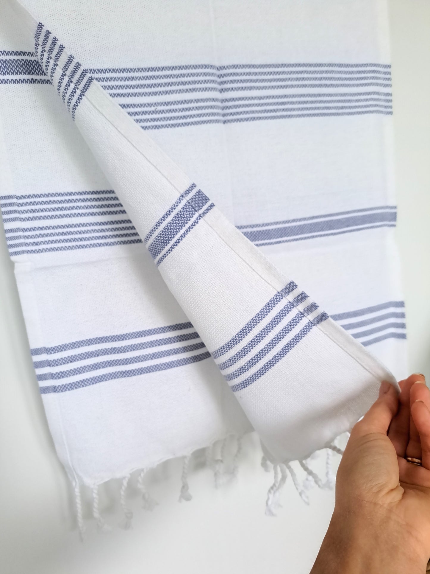 Striped Hand Towel (Blue)